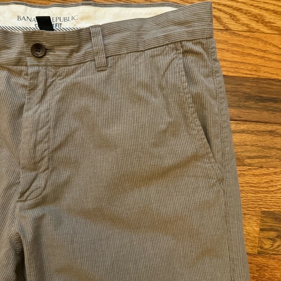 Banana Republic Gray Stripe Straight Fit Chino Pants 33/34 - Picture 4 of 9